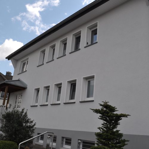 Renovierte Hausfassade
