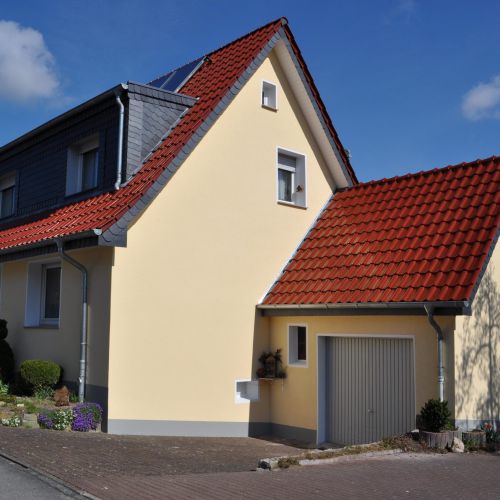Renovierte Hausfassade