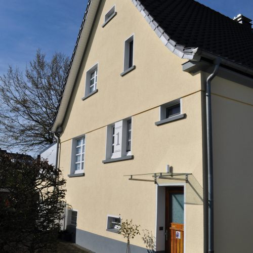 Renovierte Hausfassade
