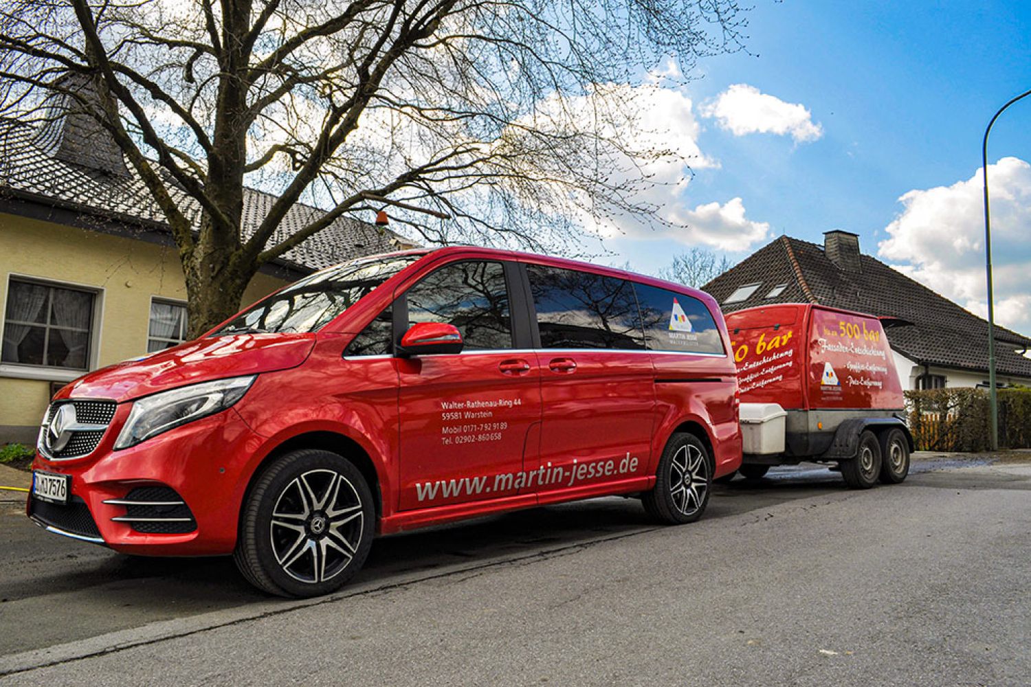 Firmentransporter mit Anhänger Martin Jesse